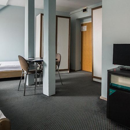 Hotel Carlstadt Karlovac Cameră foto